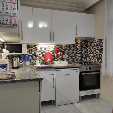 Manolya Apartment. Alanya, Center * Alanya