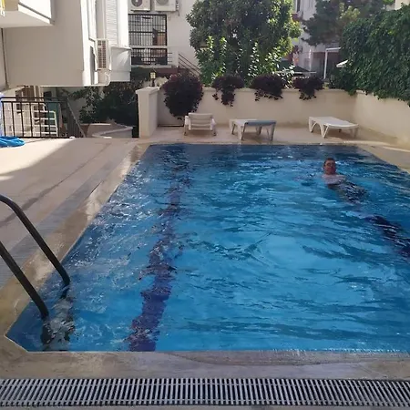 Manolya Apartment. Alanya, Center Daire *